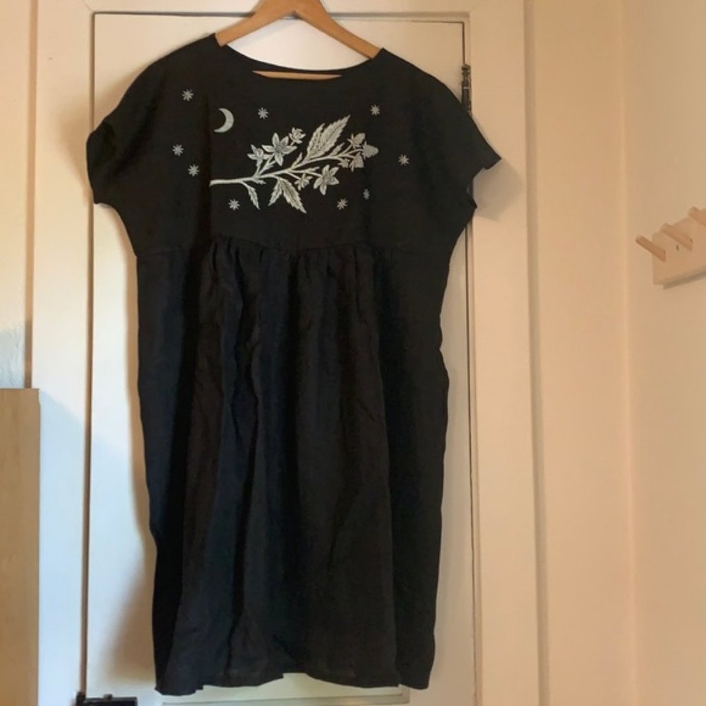 Sister Nettle Berry Babydoll Dress M/L